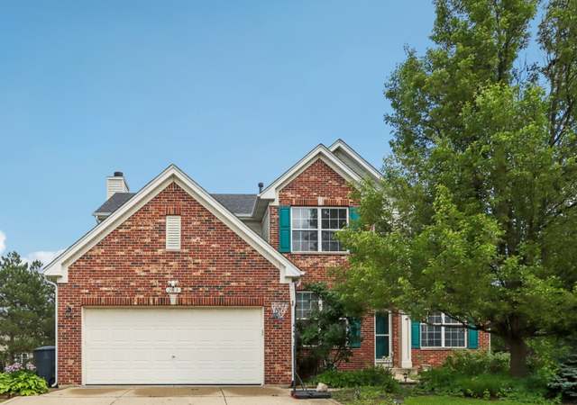 Property at 263 Thrush Cir, Lindenhurst, IL 60046, 4 beds, 2.5 baths