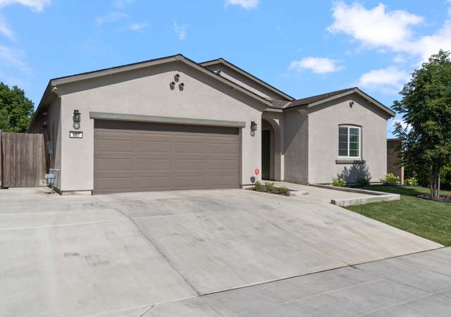 Property at 987 S Filbert Ave, Fresno, CA 93727, 5 beds, 3 baths