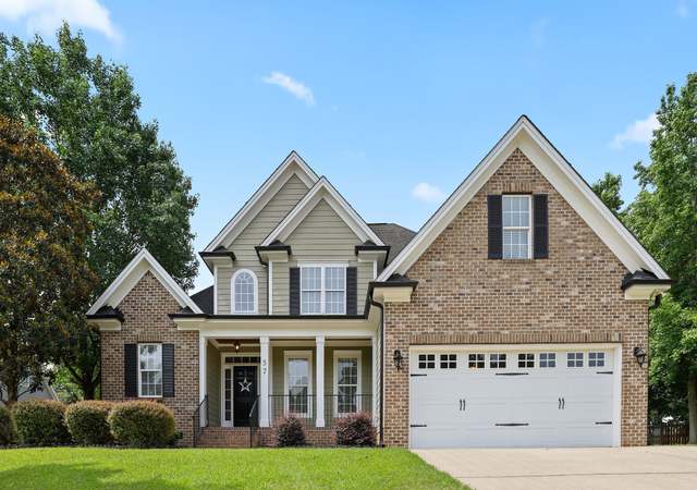 Property at 37 Meadow Oaks Cir, Smithfield, NC 27577, 3 beds, 2.5 baths