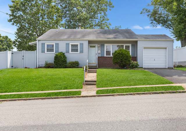 Property at 13 Copper Ln, Hazlet, NJ 07730, 3 beds, 1.5 baths