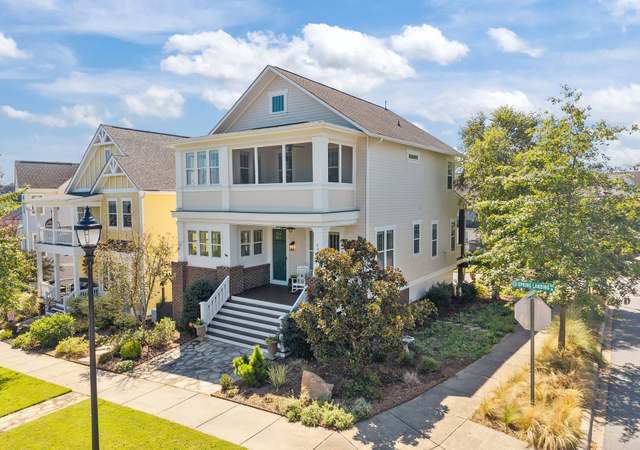 Property at 536 Spring Landing Dr, Rock Hill, SC 29730, 4 beds, 3.5 baths