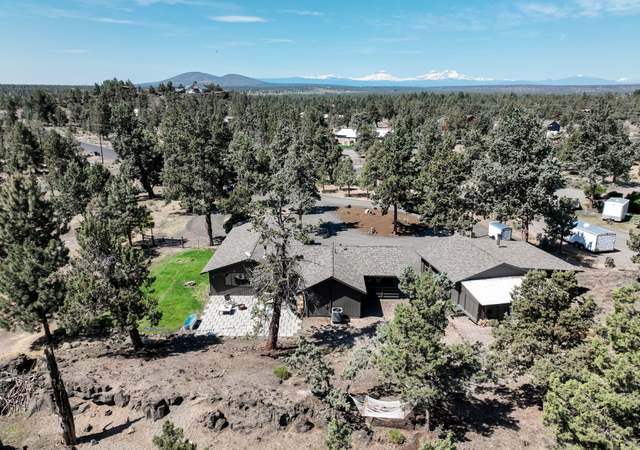 Photo of 4646 NW 52nd St, Redmond, OR 97756