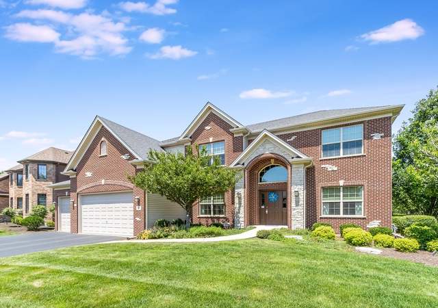 Photo of 9 Heather Ct, Bolingbrook, IL 60490
