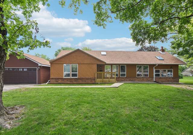 Property at 11647 S Tripp Ave, Alsip, IL 60803, 4 beds, 2.5 baths