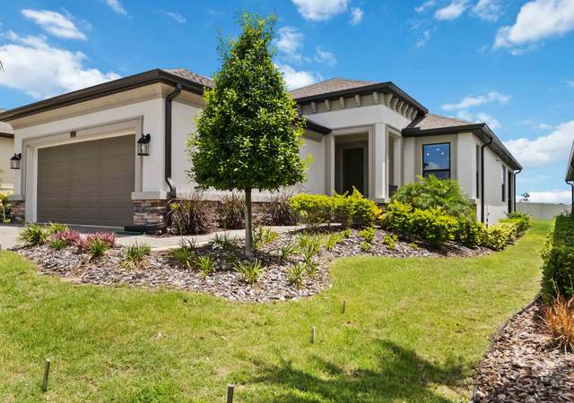 Property at 971 Braewood Dr, Clermont, FL 34715, 2 beds, 2 baths