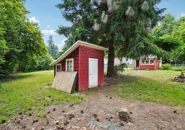 Photo of 137 S Orchid Ct, Portland, OR 97219