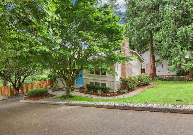Property at 10435 NE 135th Pl, Kirkland, WA 98034, 5 beds, 3 baths