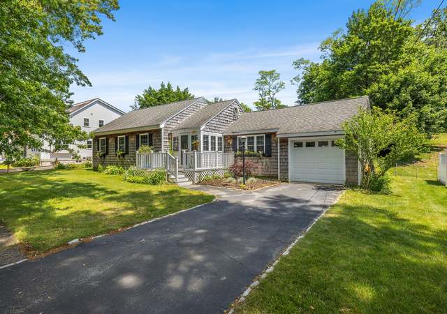 Photo of 12 Norman Ave, Newburyport, MA 01950