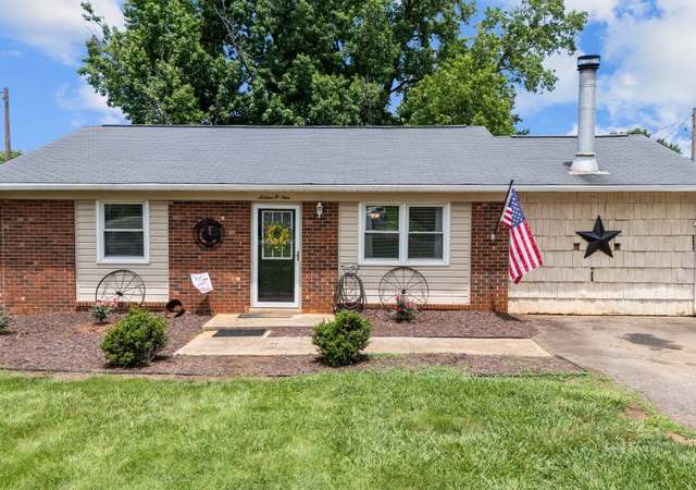 Property at 1609 Bridlington Rd, Kernersville, NC 27284, 3 beds, 1.5 baths