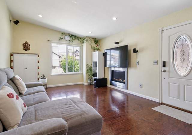 Property at 2249 Freya Dr, San Jose, CA 95148, 2 beds, 2 baths