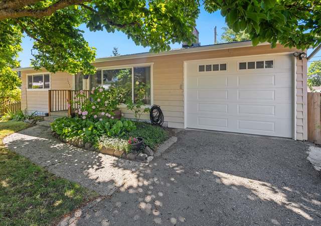 Property at 16204 Corliss Pl N, Shoreline, WA 98133, 4 beds, 2 baths