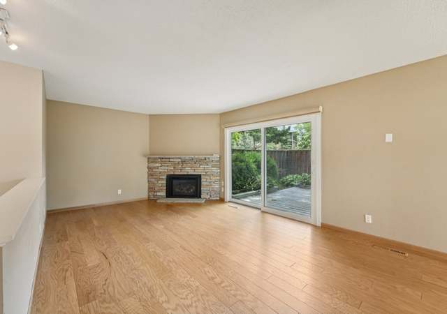 Photo of 1315 Douglas Dr N, Golden Valley, MN 55422