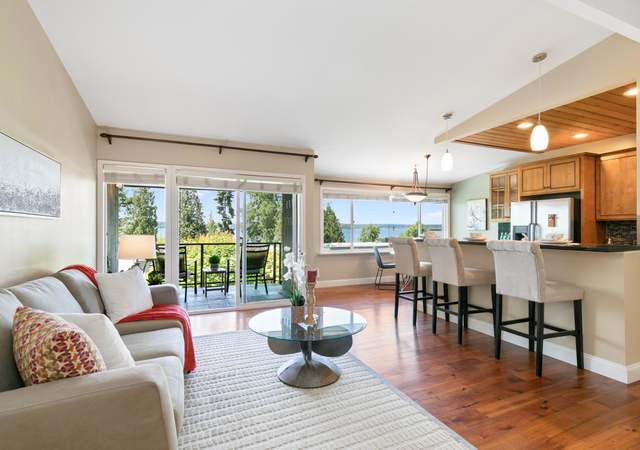Property at 6714 Lake Washington Blvd NE #4, Kirkland, WA 98033, 2 beds, 1 bath