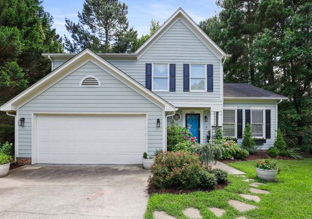 Property at 109 Crane Meadow Pl, Chapel Hill, NC 27514, 4 beds, 2.5 baths