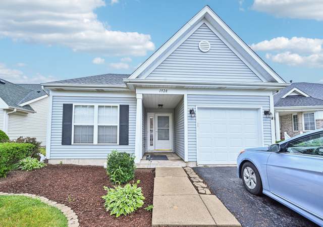 Property at 1928 Lakeside Dr, Montgomery, IL 60538, 2 beds, 1 bath