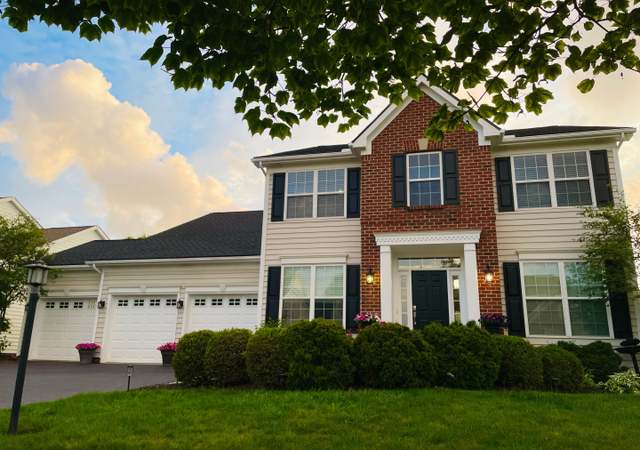 Property at 6935 Kindler Dr, New Albany, OH 43054, 5 beds, 3.5 baths