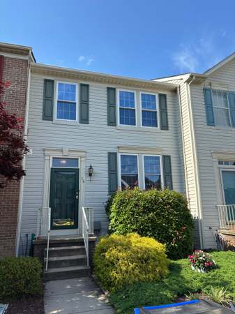 Photo of 16 Photinia Dr, Newark, DE 19702