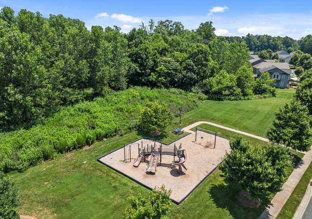 Photo of 4527 Hubbard Falls Dr, Charlotte, NC 28269