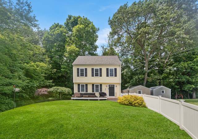 Photo of home in Plymouth County