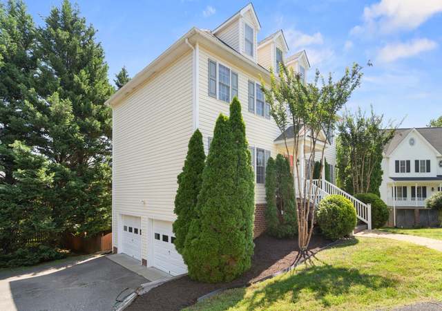 Photo of 414 Michaux View Ct, Midlothian, VA 23113