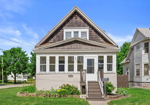 Property at 323 Rosalia St, Oshkosh, WI 54901, 3 beds, 1 bath