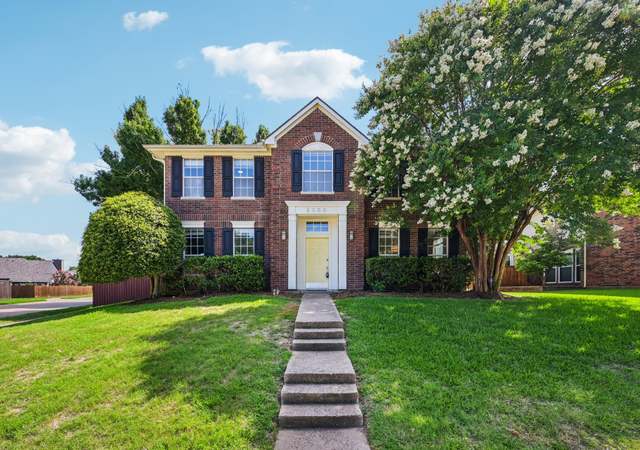Property at 2000 Antwerp Ave, Plano, TX 75025, 4 beds, 2.5 baths