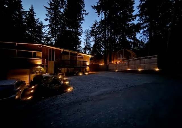 Photo of 20405 1st Ave S, Normandy Park, WA 98198