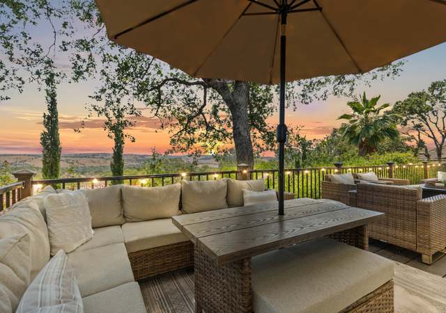 Property at 3393 Patterson Way, El Dorado Hills, CA 95762, 5 beds, 3.5 baths