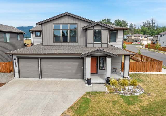 Property at 298 Hovey St, Buckley, WA 98321, 4 beds, 3 baths