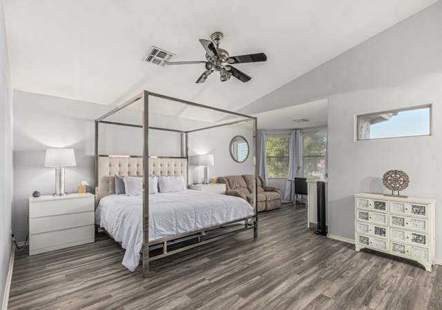 Property at 6846 S 26th Pl, Phoenix, AZ 85042, 4 beds, 3 baths