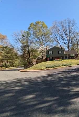 Photo of 100 Grimes Pl, Charlottesville, VA 22902