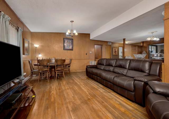 Property at 5518 Sonata Ln, Dallas, TX 75241, 3 beds, 2 baths