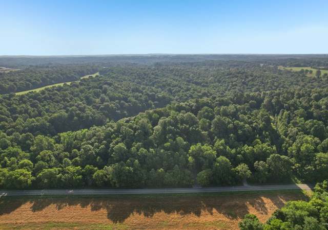 Photo of 2326 Fairfield Rd, Westmoreland, TN 37186