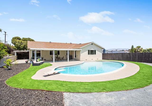 Property at 2790 Rhoades Rd, San Diego, CA 92139, 3 beds, 3 baths