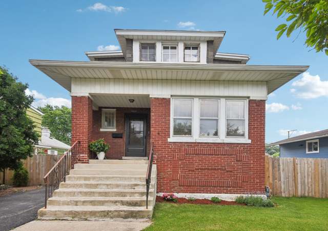 Property at 3643 Vernon Ave, Brookfield, IL 60513, 4 beds, 2.5 baths