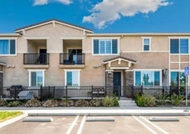 Property at 16540 Wyndham Ln #10, Fontana, CA 92336, 2 beds, 2.5 baths