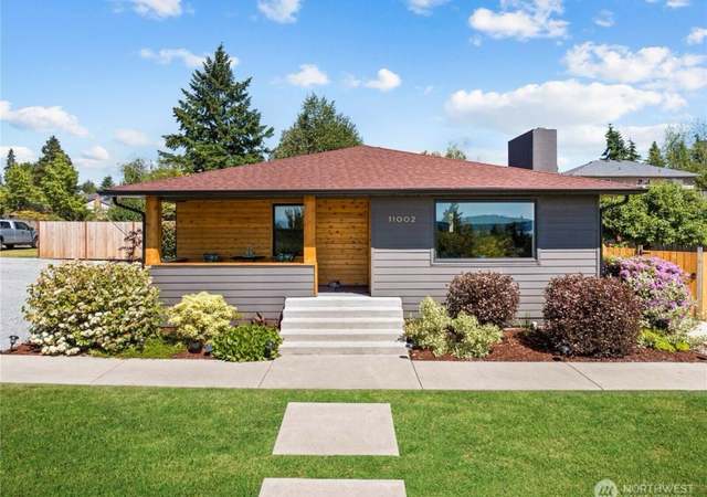 Property at 11002 22nd Ave SW, Seattle, WA 98146, 4 beds, 2 baths