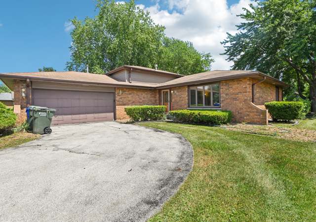Property at 71 Ruggles Ct, Orland Park, IL 60467, 4 beds, 2 baths