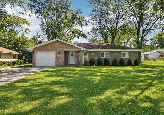 Property at 1112 Rosary Ln, Joliet, IL 60435, 3 beds, 2 baths