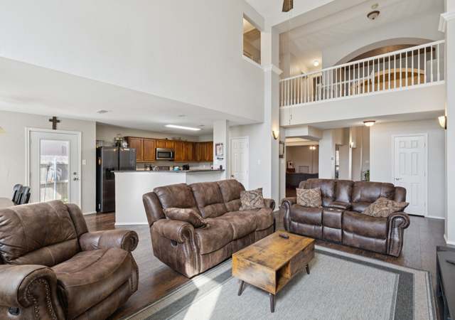 Property at 1229 Topeka Dr, Saginaw, TX 76131, 6 beds, 2.5 baths