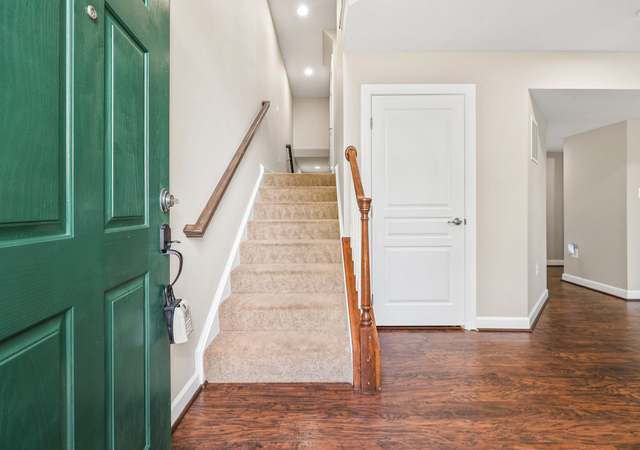 Photo of 21016 Courtland Village Dr, Leesburg, VA 20175