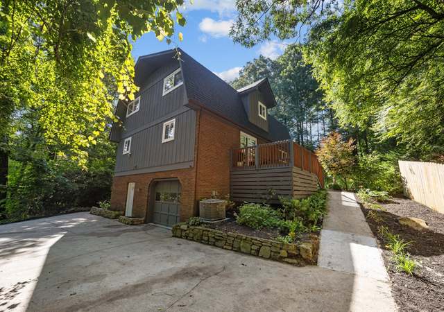 Property at 3276 Howard Gap Rd, Hendersonville, NC 28792, 4 beds, 3 baths