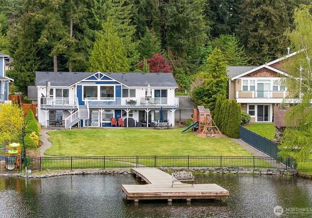 Photo of 16119 Larch Way, Lynnwood, WA 98087