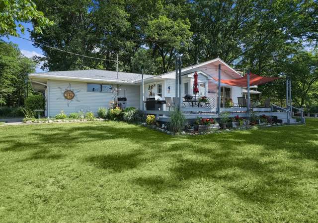 Property at 11560 Thrush Dr, Lakeview, MI 48850, 4 beds, 3 baths