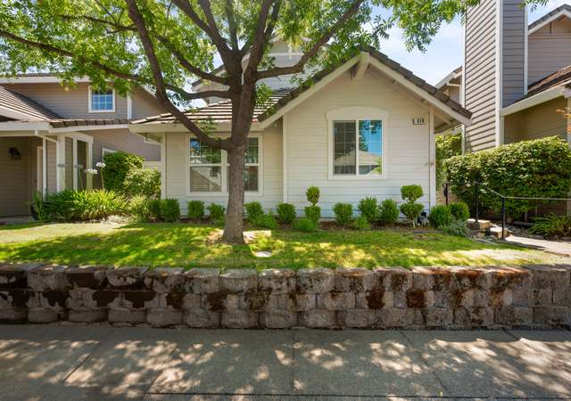 Property at 916 Blue Rapids Dr, Folsom, CA 95630, 3 beds, 2.5 baths