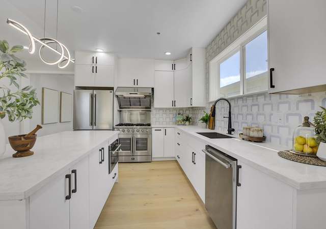 Property at 34926 Moina Shaiq Cmn, Fremont, CA 94555, 4 beds, 3 baths