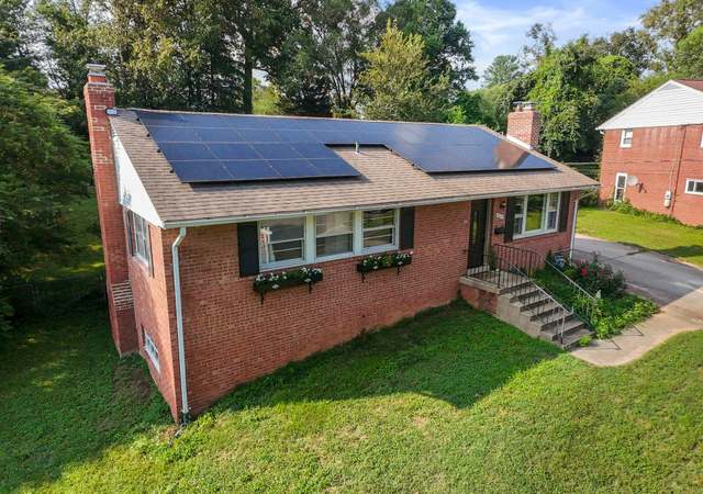 Property at 8022 Hatteras Ln, Springfield, VA 22151, 3 beds, 2.5 baths