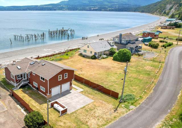 Property at 451 Beach Dr, Sequim, WA 98382, 3 beds, 2.5 baths