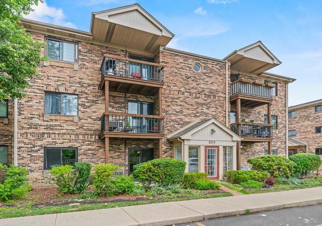 Photo of 2215 Nichols Rd Unit B, Arlington Heights, IL 60004