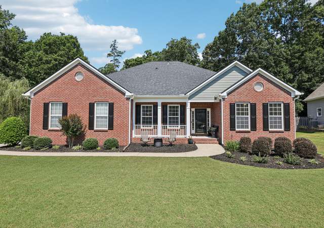 Property at 3301 Lost Meadows Ln, Buford, GA 30519, 3 beds, 2.5 baths